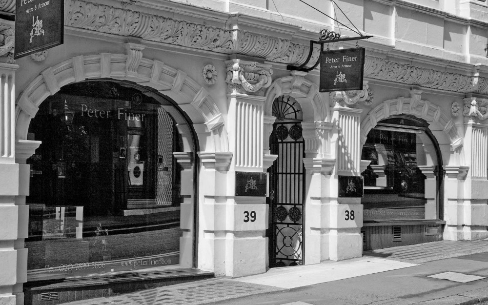 peterfiner shop bw